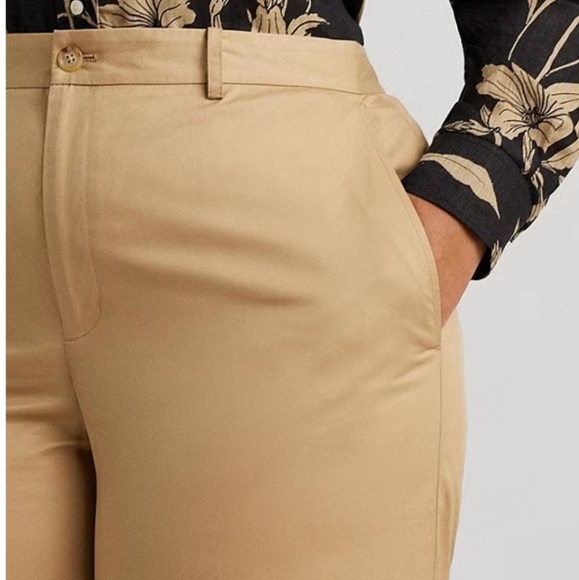 Lauren Ralph Lauren Plus Size Pleated Cotton Twill Cropped Wide Leg Pant - Picture 4 of 12